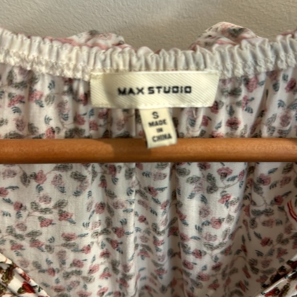 Max Studio Small Blouse - Picture 4 of 7